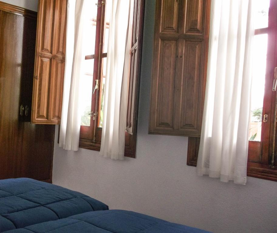 Pensión Ciudad Navarro Ramos Granada Habitación foto