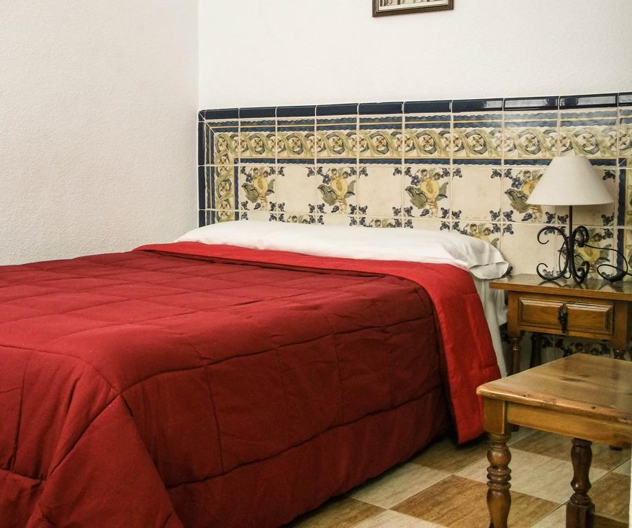 Pensión Ciudad Navarro Ramos Granada Habitación foto